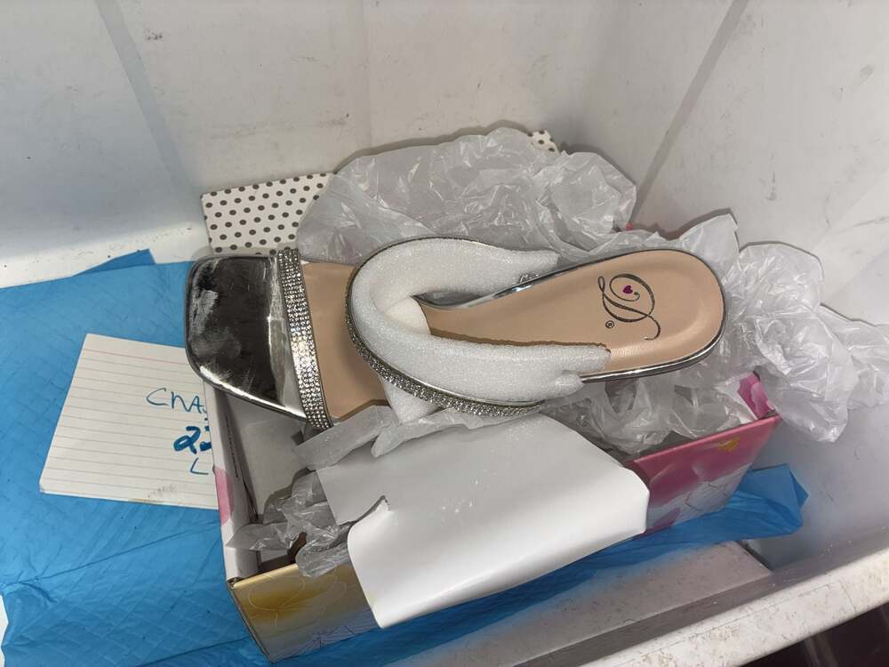 Delicious Shoes Silver Rhinestone Strappy Clear Heel Sandals